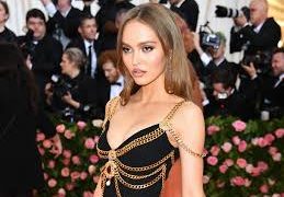 Η πορνό σειρά που σόκαρε τον κόσμο